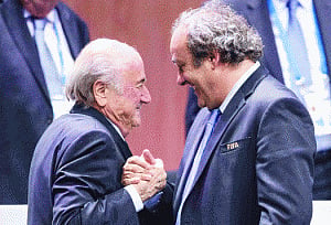 Blatter urges FIFA support