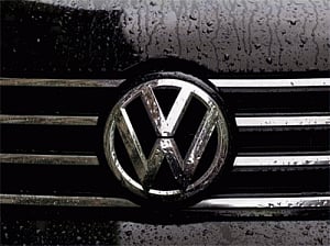 India to check if Volkswagen fudged domestic emission data