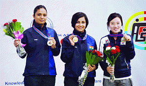 Heena shoots gold, India end on a high