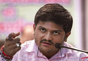 Kill cops but don't commit suicide: Hardik tells Patel youth