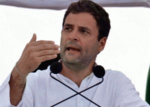 Modi govt working only for 'rich': Rahul