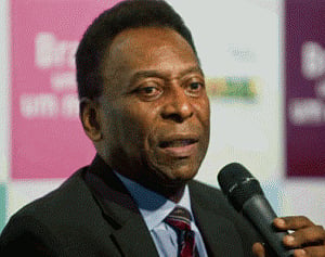 Prefer peck from Queen Elizabeth than cake on 75th birthday: Pele