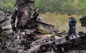 Russian missile-maker contradicts Dutch MH17 crash report