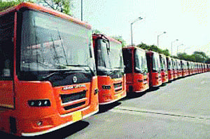 Delhi Govt to go for cluster buses