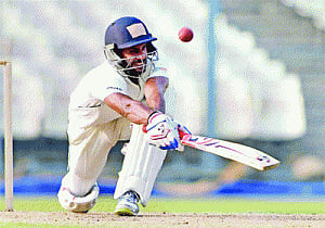Ugly scene at Kotla as Gambhir, Tiwary nearly exchange blows