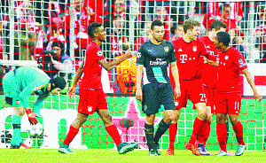 Five star Bayern crush Arsenal