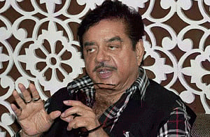 Shatrughan denies CM remark