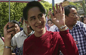 Perils on the path to power for Myanmar's Suu Kyi
