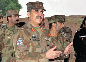 Pak army chief's US visit to focus on Afghanistan, peace talks