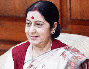 Acid attack on Russian: Swaraj seeks report from UP govt