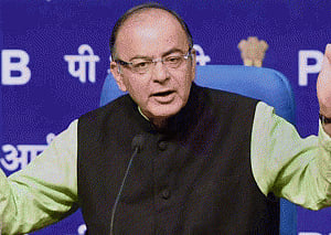 Indian economy moving ahead despite global headwinds: Jaitley