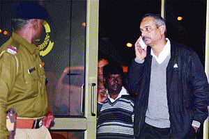 Blow-by-blow account of CBI raid that sparked political slugfest