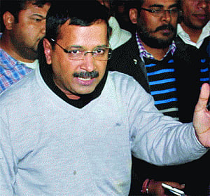 AAP tries to bowl a googly