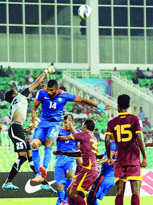 AIFF issues show cause notice to Romeo, Mandar