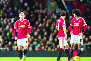 Van Gaal future still in limbo as Utd visit Stoke