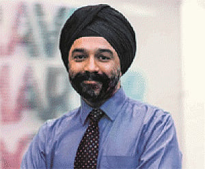 Indian-origin cancer researcher knighted by Queen Elizabeth