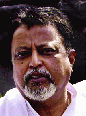 TMC cries foul as CBI summons Mukul Roy