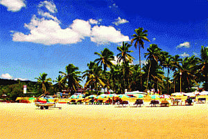 Russia's slide, bikini prudes taking toll on Goa tourism