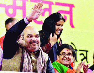 Shah puts Kejri in the crosshairs