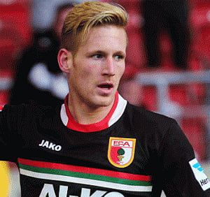 Monchengladbach's Hahn sidelined