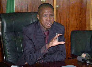 Zambia's new president lungu sworn into office