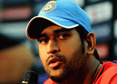 Won't be pushing players with niggles: Dhoni