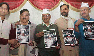AAP releases manifesto, promises full statehood for Delhi