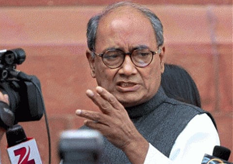 Digvijay suspects BJP hand behind AVAM charge against AAP