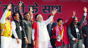 Modi trashes opinion polls as baazaru