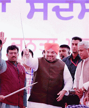 No farm land to be acquired at throwaway prices: Shah