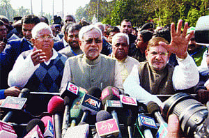 Bihar tug of war: All eyes on Guv