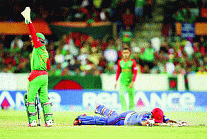 lack of experience spoils Afghanistan's debut as minnows lose to Bangladesh by 105 runs