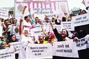 Sena raps Fadnavis for failing to nab Pansera's killers