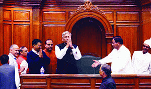 Delhi Assembly: High jinks on Day 1