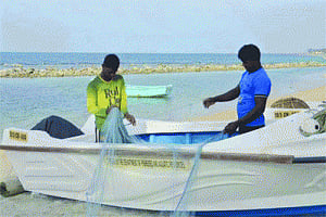 lankan Navy arrests 86 TN fishermen; talks postponed