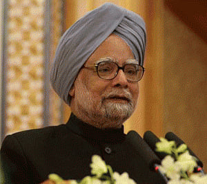Budget disappointing, lacks clear roadmap: Manmohan Singh