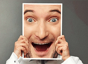 Man's smile can tell if he's sexist: study