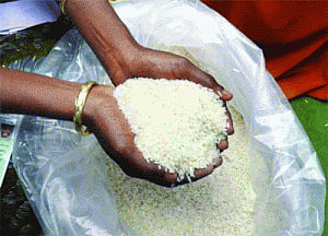 Delhi PDS mess to deny poor their rations