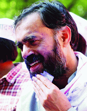 FROZEN AAP SAVED BY ICE-BREAKER
