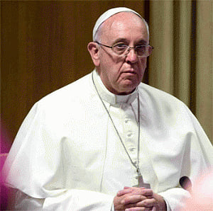 Pope Francis 'deeply saddened' by Nepal quake tragedy