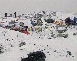 61 climbers rescued by Army's expedition team