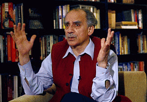 BJP leaders attack Arun Shourie over Modi criticism