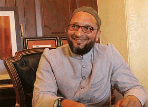 Owaisi questions highest honours for Vajpayee, Advani
