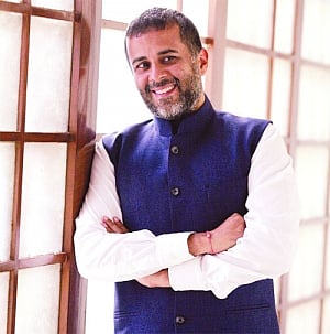 Social musings with Chetan Bhagat