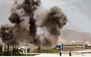 Saudi-led coalition bombs ex-Yemen president's house
