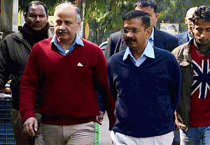 Kejriwal, AAP leaders appear in court