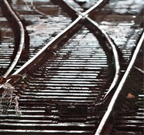 Iran asks India to lower prices of rail tracks