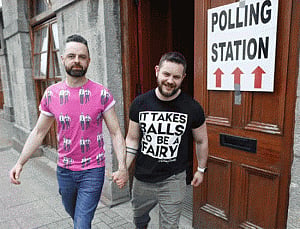Rights groups hail referendum win on gay marriage in Ireland