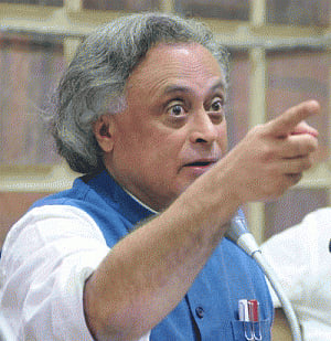 Murthy, Mazumdar-Shaw should question Modi on U-turns, Ramesh