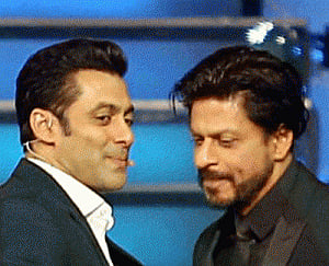 SRK shares first look of Salman's 'Bajrangi Bhaijaan'